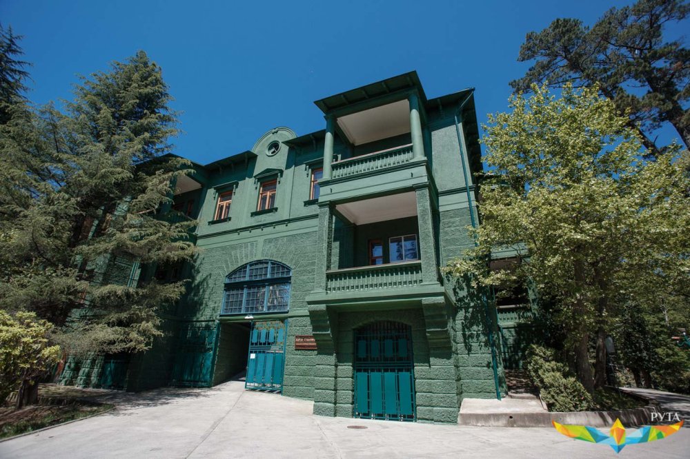 Гора Ахун - дача Сталина