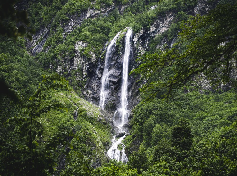 Красная Поляна - водопад Поликаря